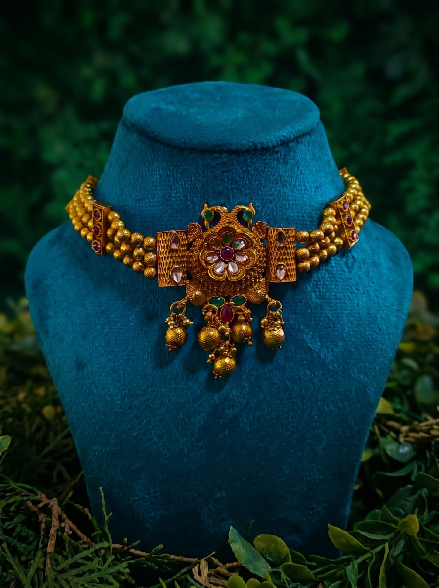 Royal Petal Necklace